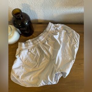 Lululemon hotty hot shorts